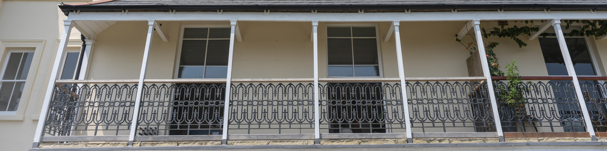 HOME-ENTRANCE-04.jpg