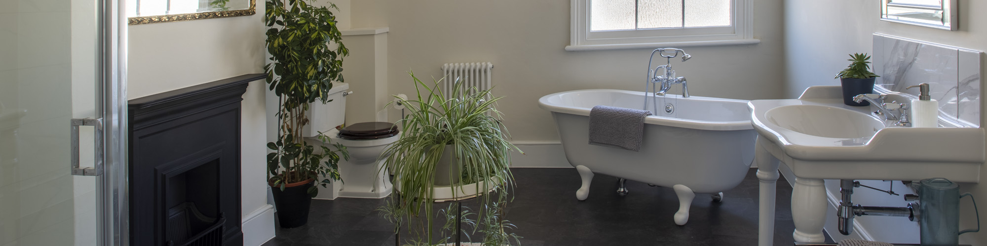 BEDROOMS-BANNER04.jpg