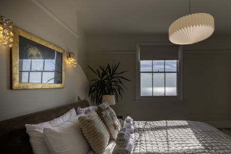 Master-bedroom-King-Ensuite008.jpeg