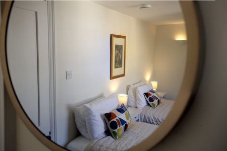 Top-Floor-Twin011.jpeg